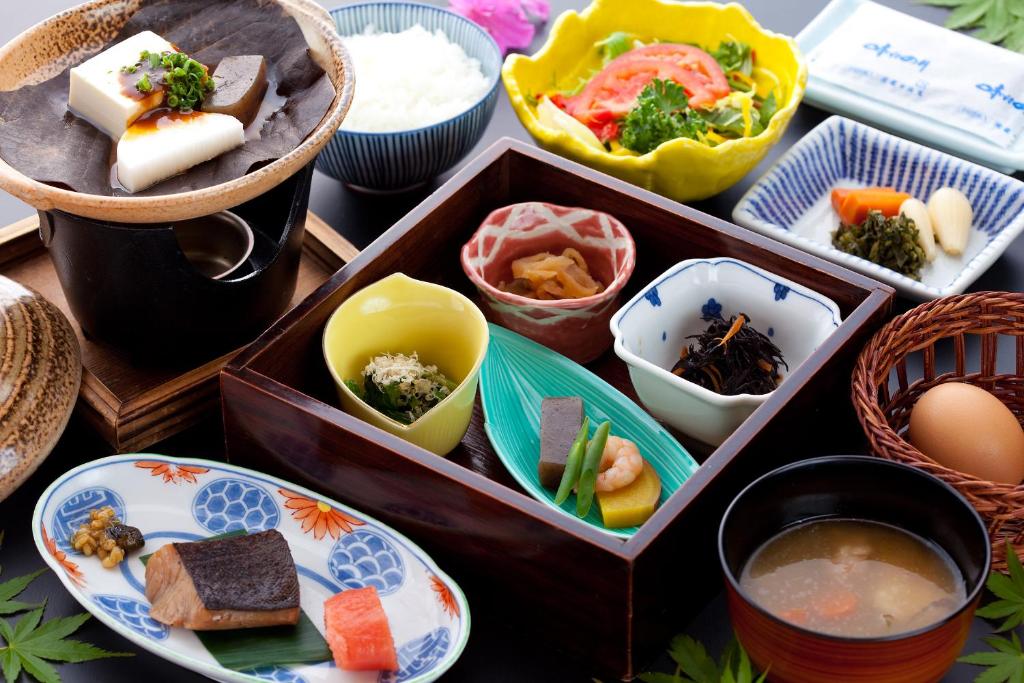 Kurokawa Onsen Okunoyu Traditional Japanese Breakfast