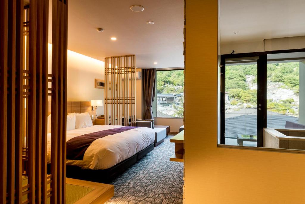 Kyushu Hotel Bedroom Balcony