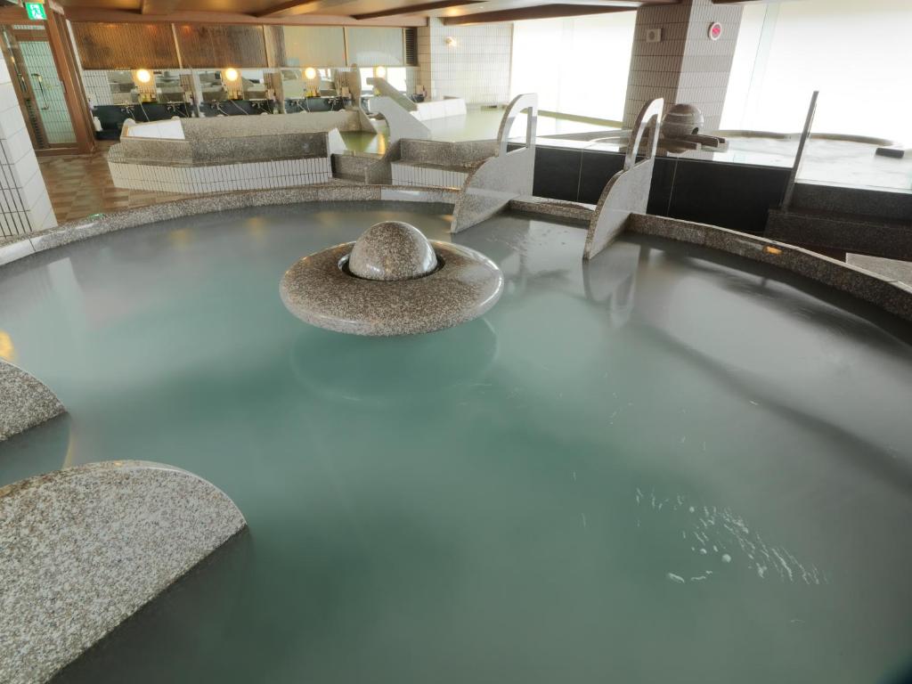 Lake Akan Tsuruga Wings Onsen Bath