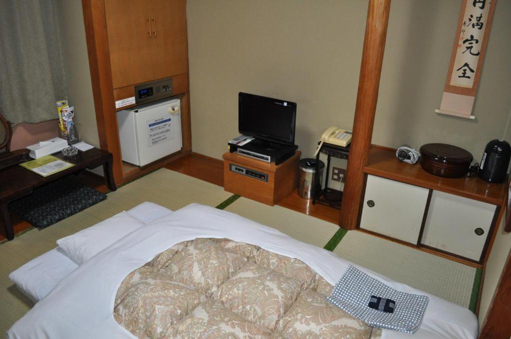 Los Inn Tatami Room Futon Tv