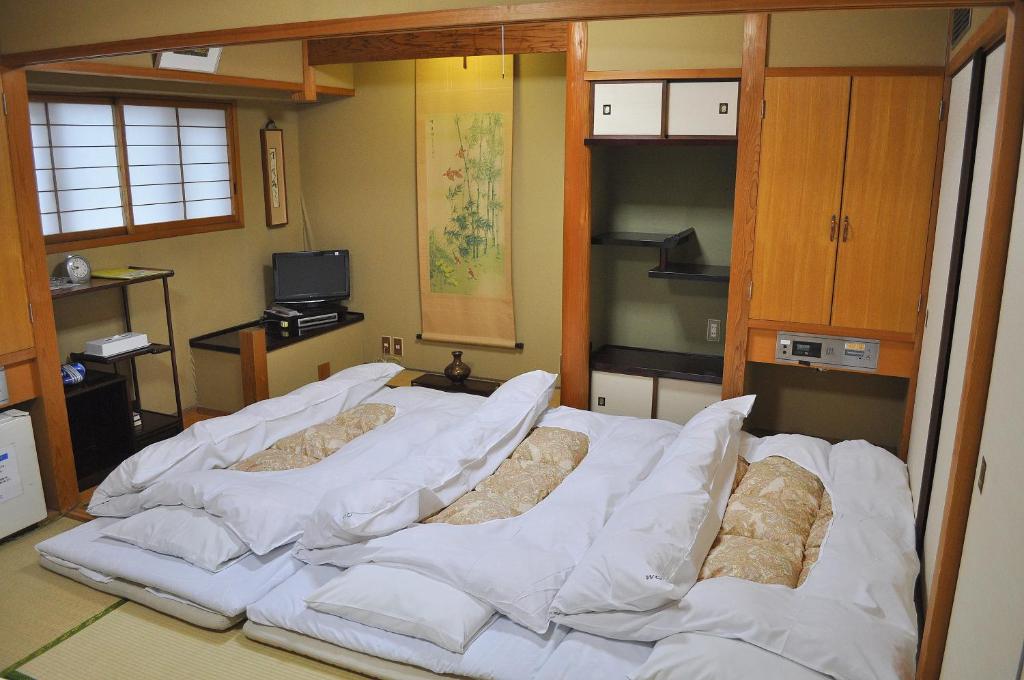 Los Inn Tatami Room Futons