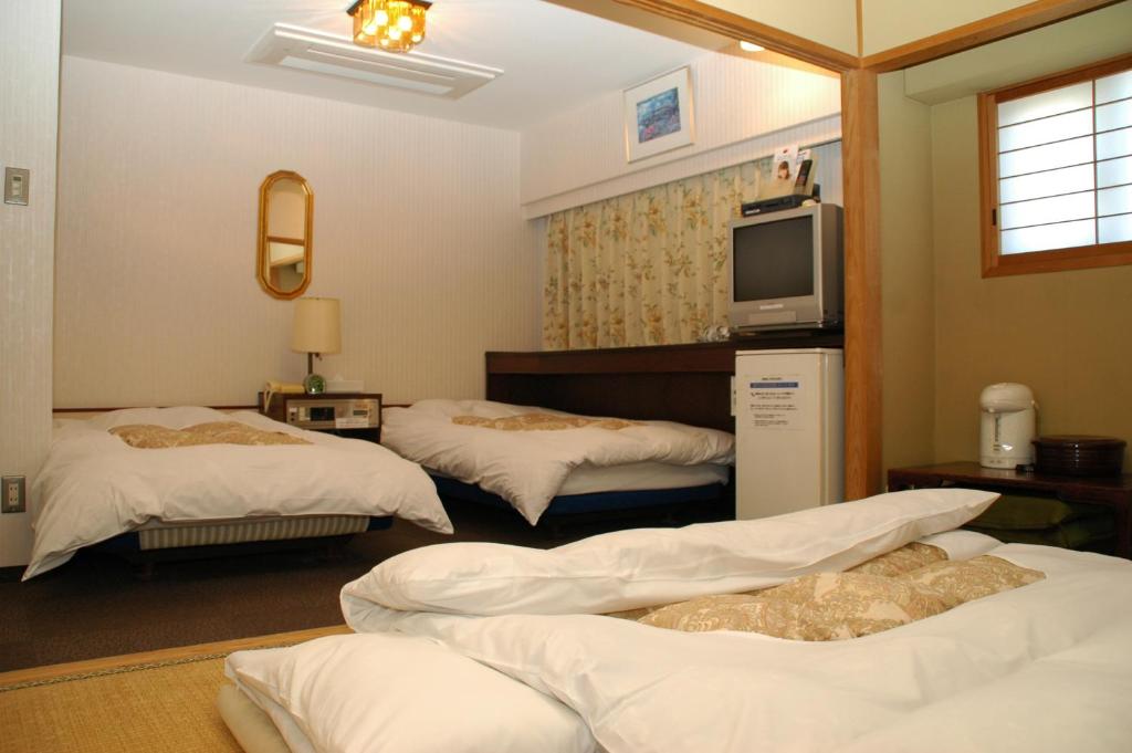 Los Inn Traditional Room With Beds