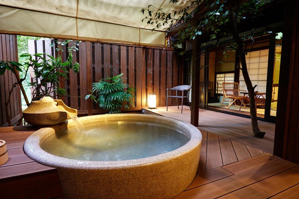 Matsudaya Hotel Outdoor Onsen