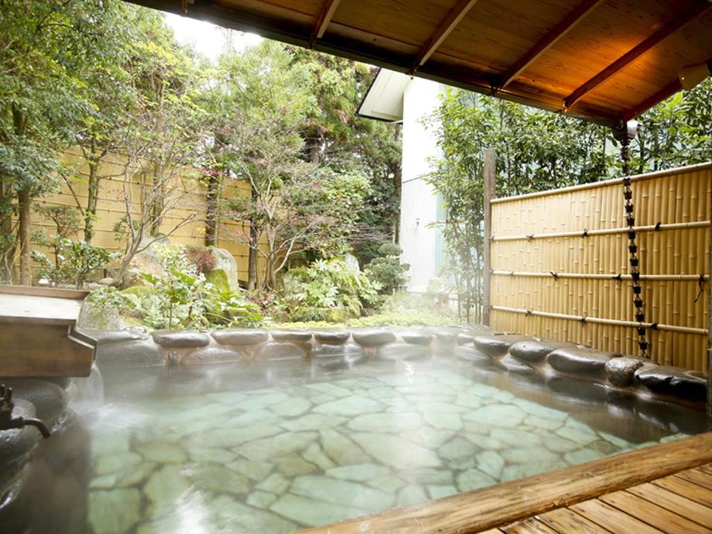 Matsunoyu Tamatsukuri Outdoor Onsen
