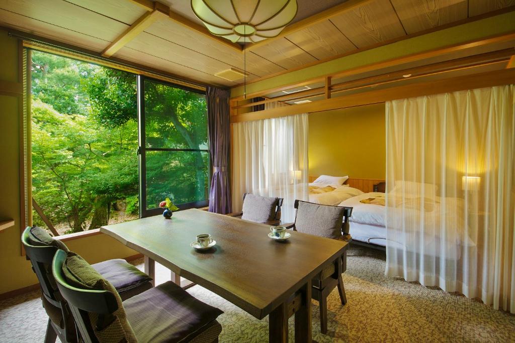 Matsusaki Ryokan Room Interior