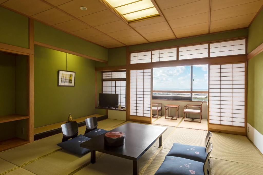 Mikuni Ocean Resort And Hotel Tatami Room