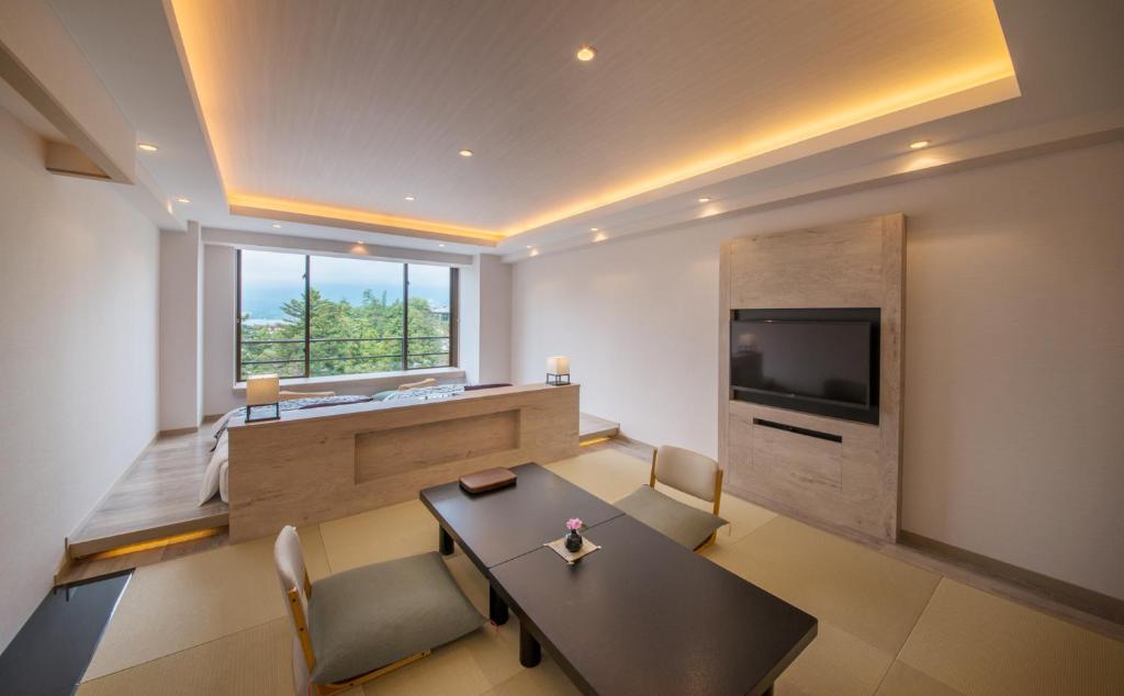 Miyajima Grand Hotel Arimoto Modern Tatami Room