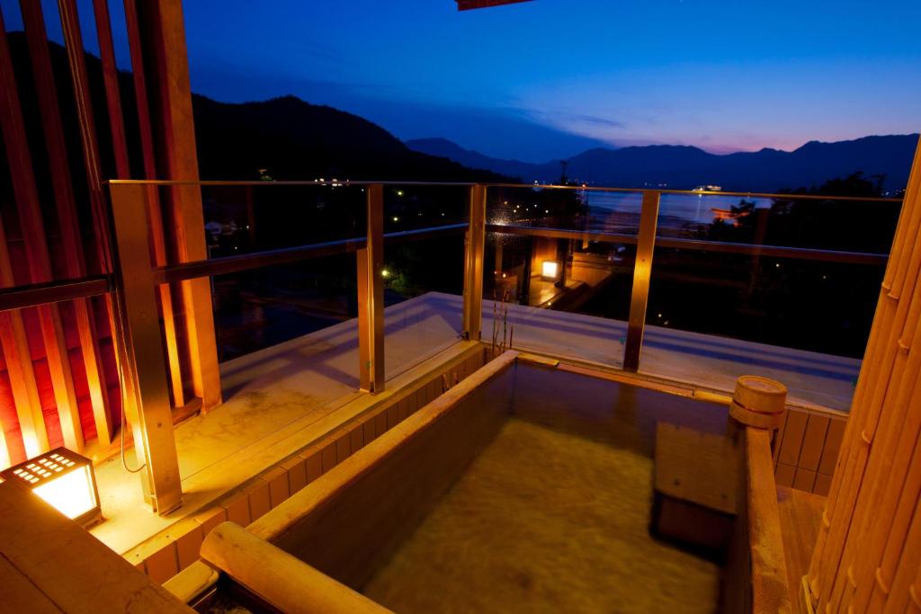 Miyajima Grand Hotel Arimoto Private Onsen View