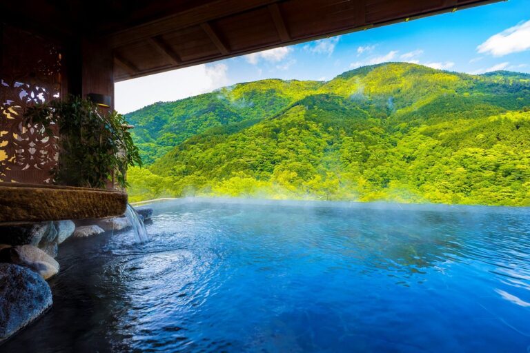 Miyanoshita Onsen Area