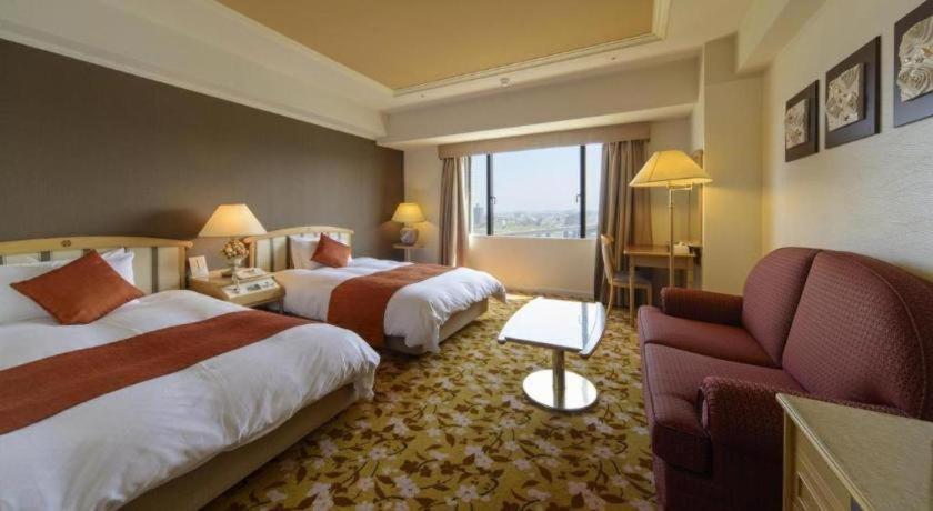 Miyazaki Kanko Hotel Twin Bed Room
