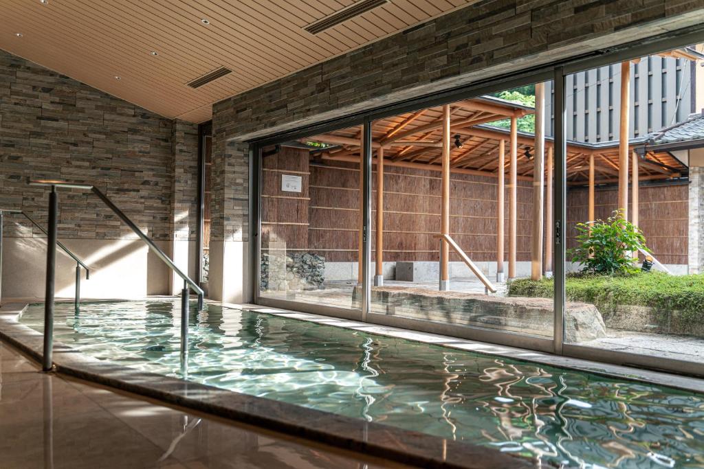Monjusou Japanese Resort Onsen Bath