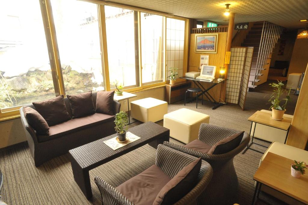 Myoko Mountain Hamlet Onsen Inn Kofukan Lounge Area