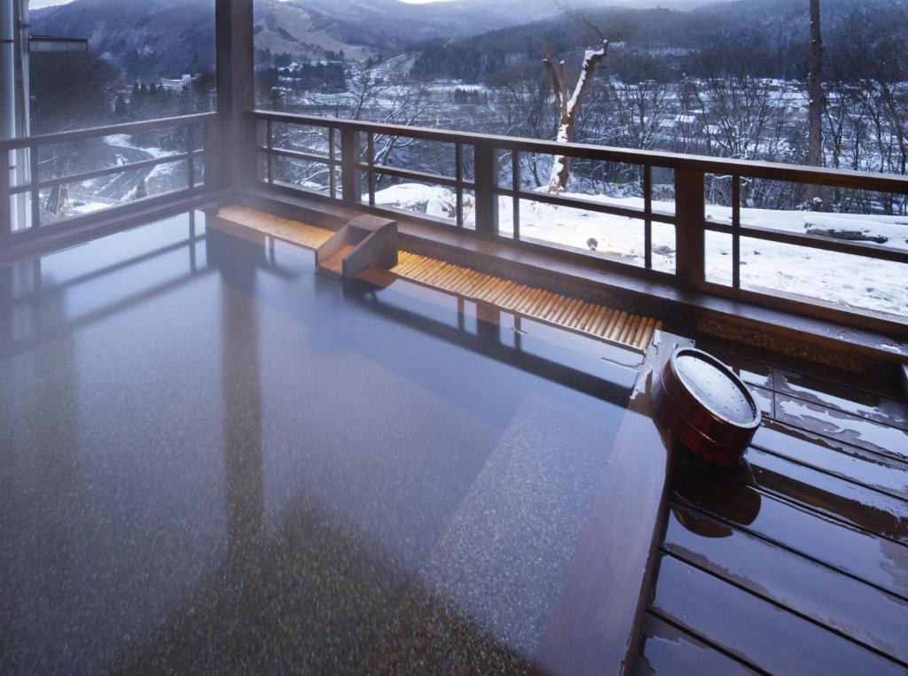 Myoko Mountain Hamlet Onsen Inn Kofukan Open Air Bath