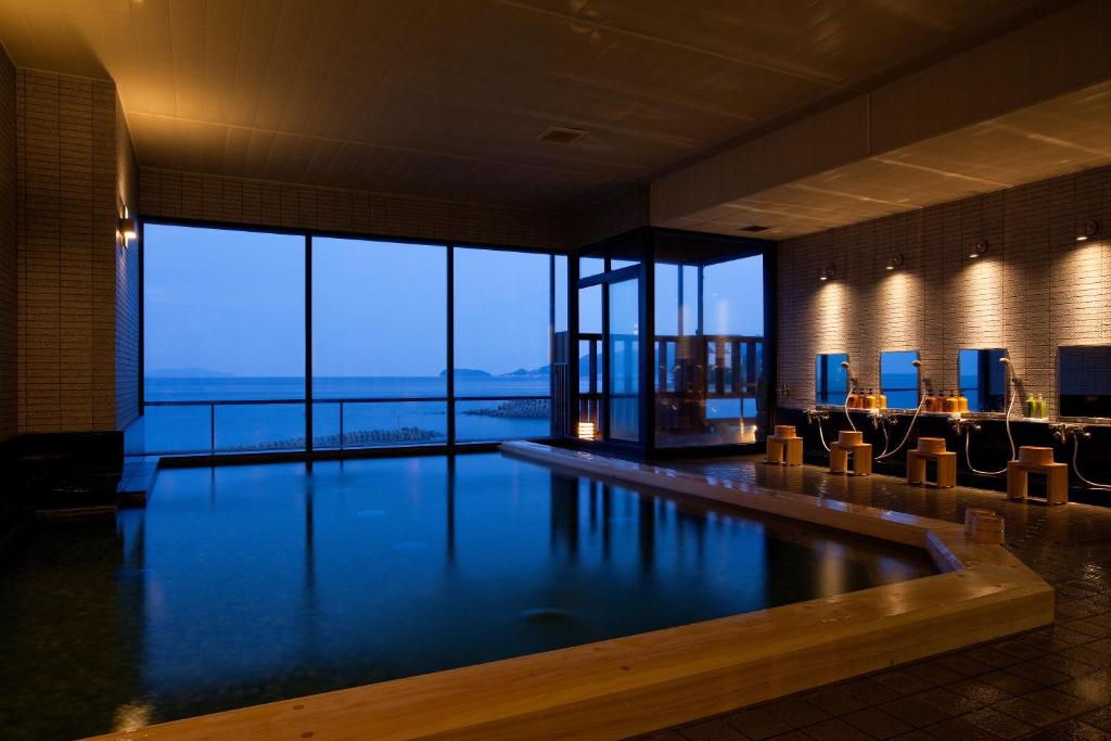 Nagi No Shou Hanagoyomi Onsen