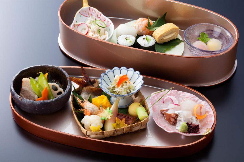 Nagisa No Shou Hanagoyomi Kaiseki Dishes