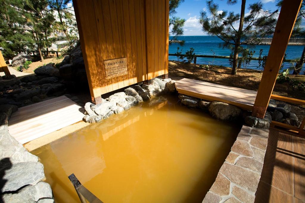 Nagisa No Shou Hanagoyomi Outdoor Onsen