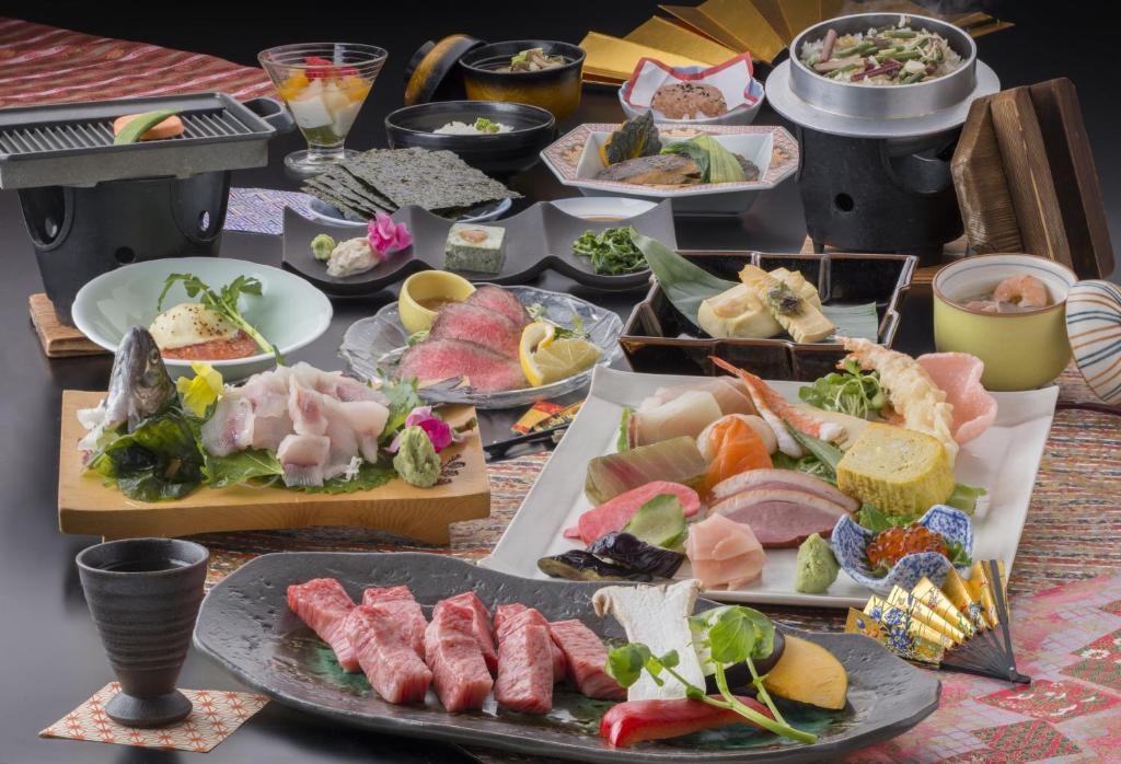 Nakamurakan Kaiseki Meal