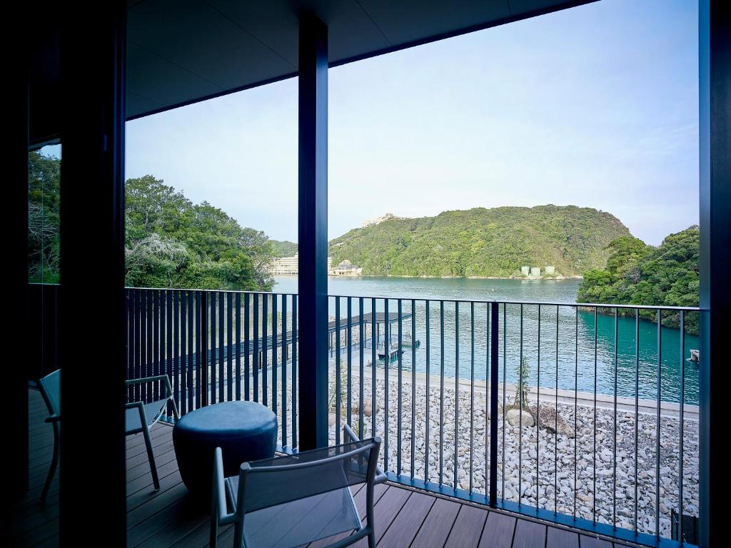 Nakanoshima Balcony Seaview
