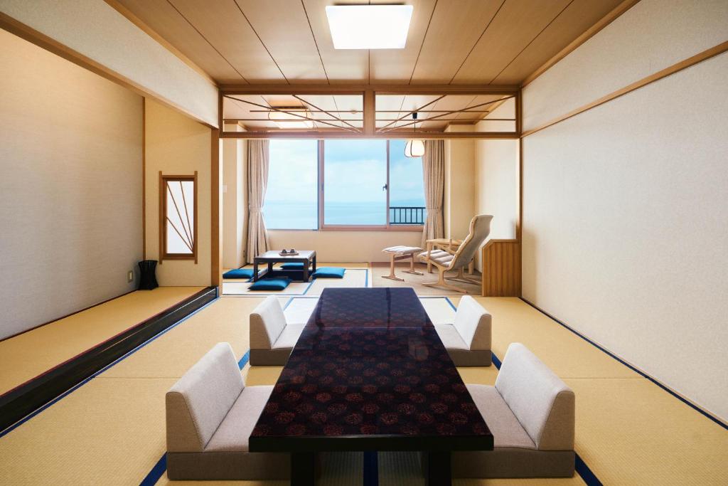 Nambuya Kaisenkaku Tatami Room Sea View
