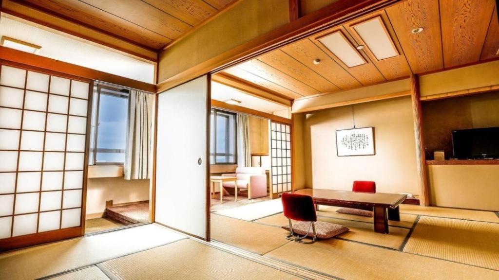 Nara Park Hotel Tatami Room