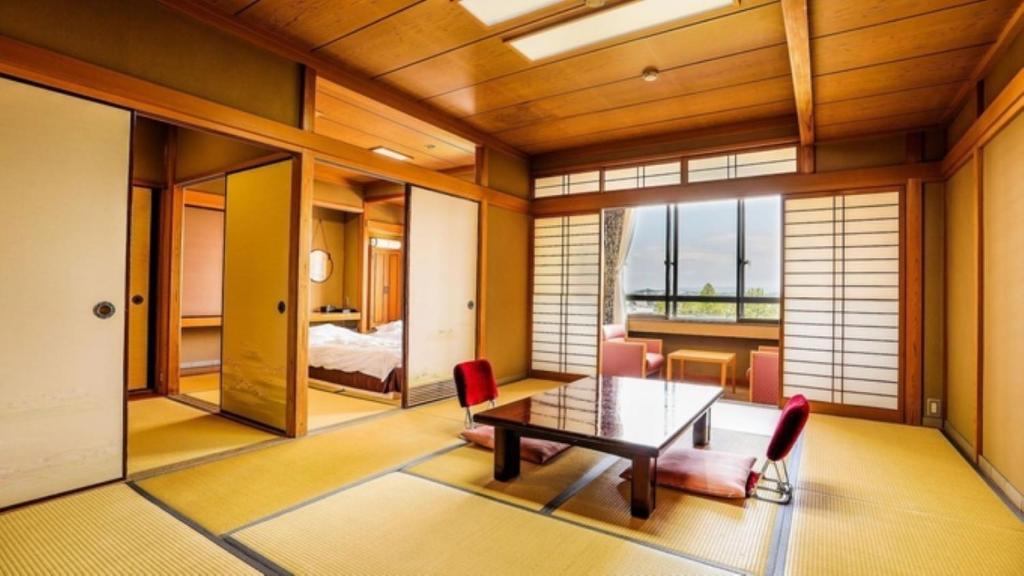 Nara Park Hotel Traditional Tatami Room