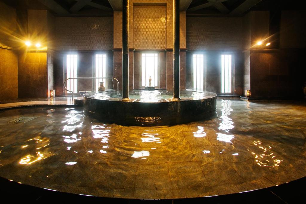 Nishi No Miyabi Tokiwa Indoor Onsen