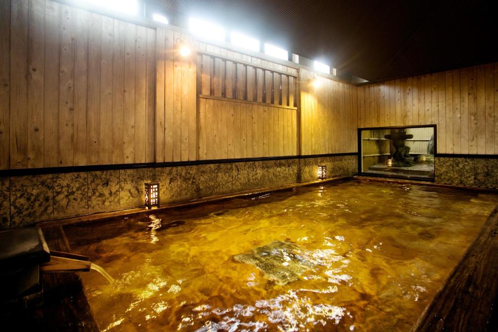 Nishi No Miyabi Tokiwa Onsen Bath