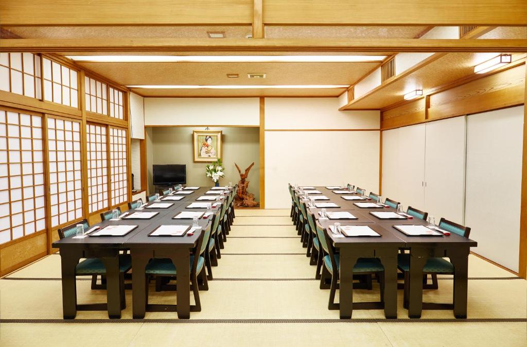 Nishikiro Tatami Meeting Room