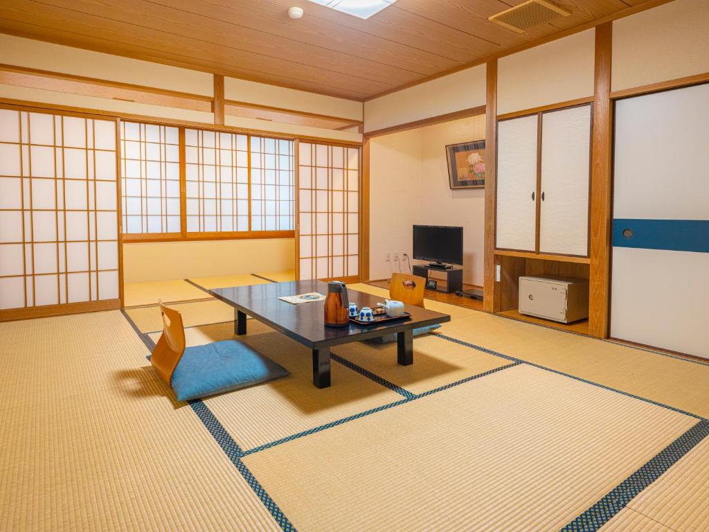 Nishikiro Tatami Room Tea Set