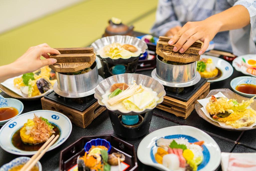 Nishikiro Traditional Japanese Meal