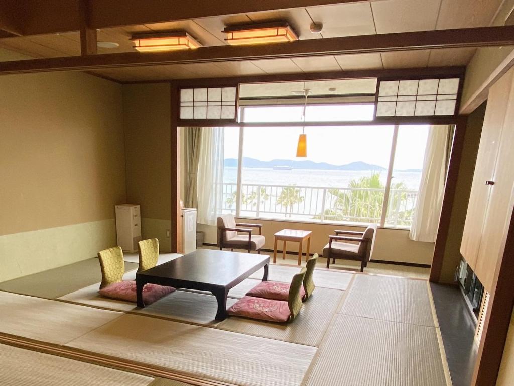Nishiura Grand Hotel Kikkei Tatami Room Ocean View