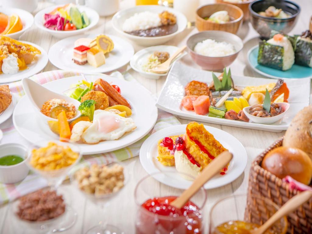 Noboribetsu Manseikaku Breakfast Spread