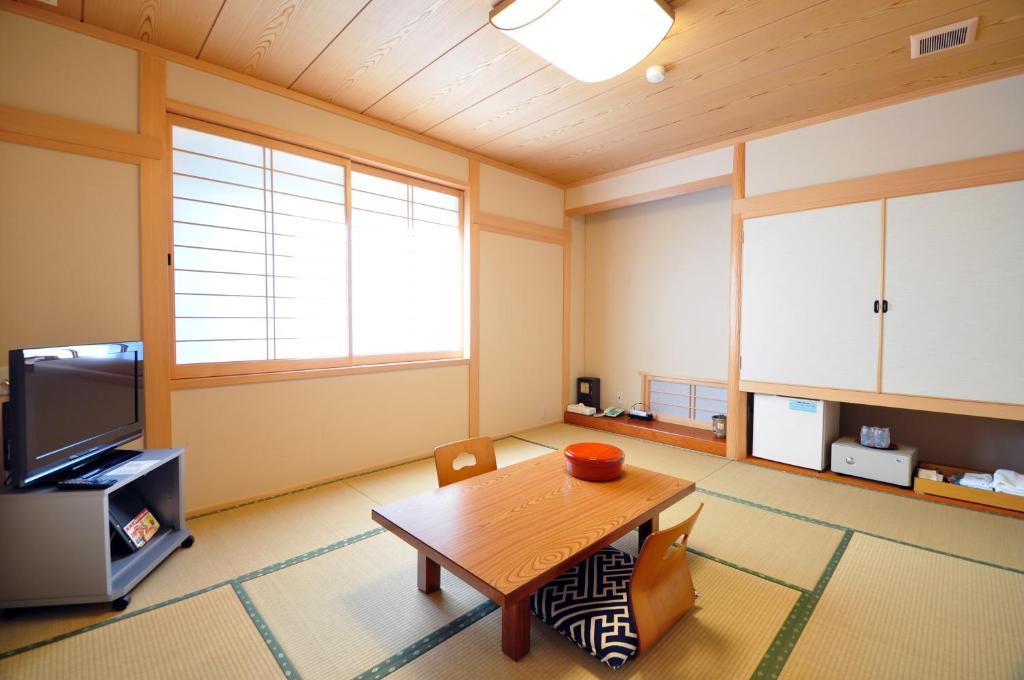 Obokekyo Mannaka Tatami Room