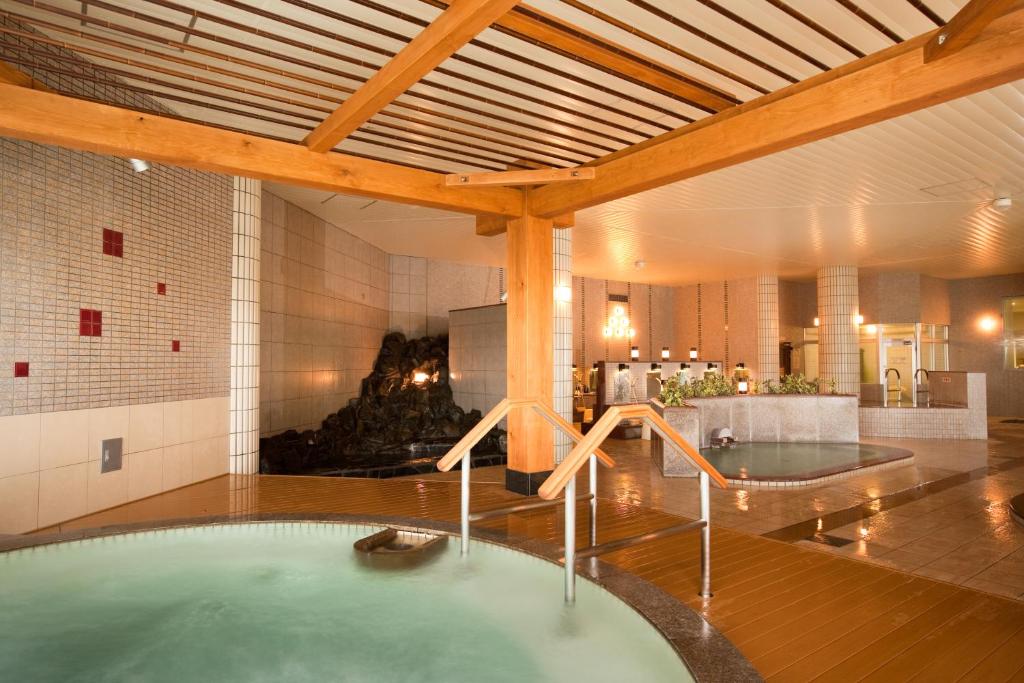 Oe Honke Onsen Bath