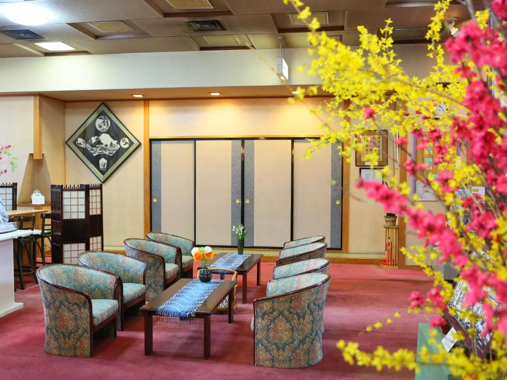 Ogiwarakan Lobby Area
