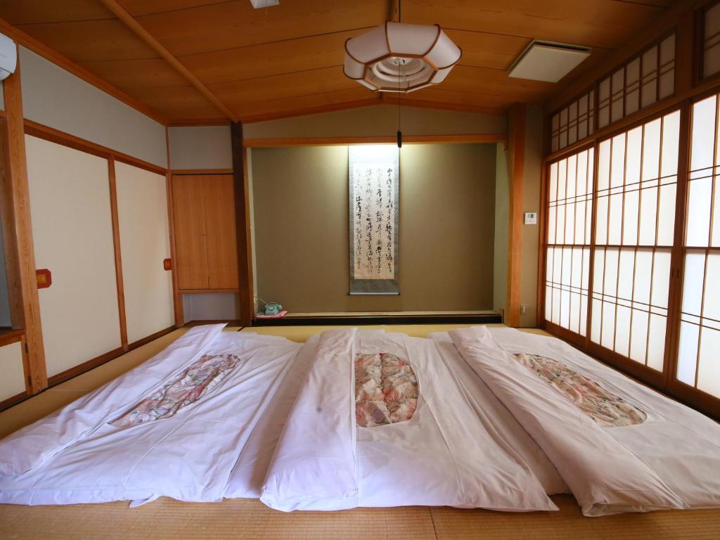 Ogiwarakan Tatami Room Futons