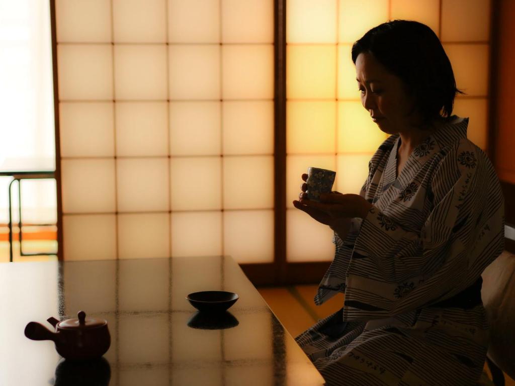 Ogiwarakan Tatami Tea Ceremony