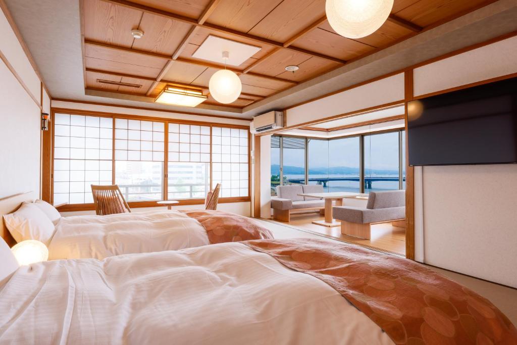 Ohashikan Traditional Room View