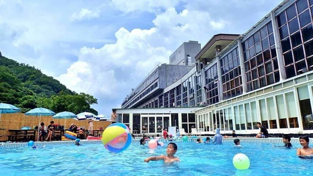 Okudogo Ichiyu No Mori Outdoor Pool