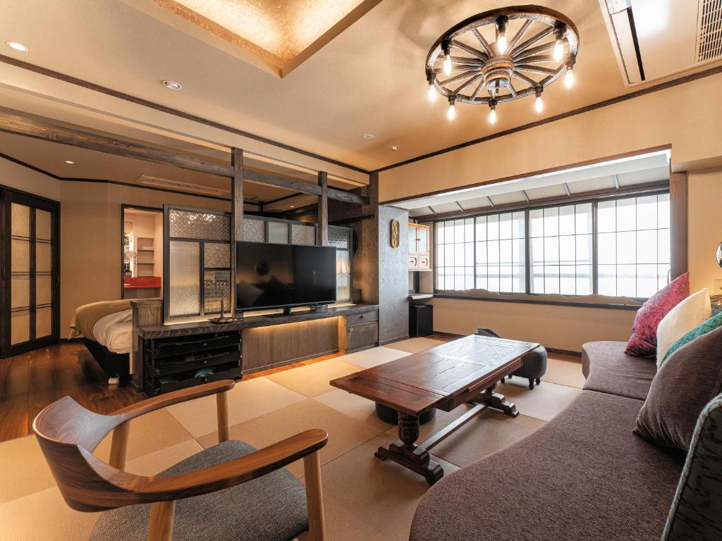 Omori Traditional Living Room
