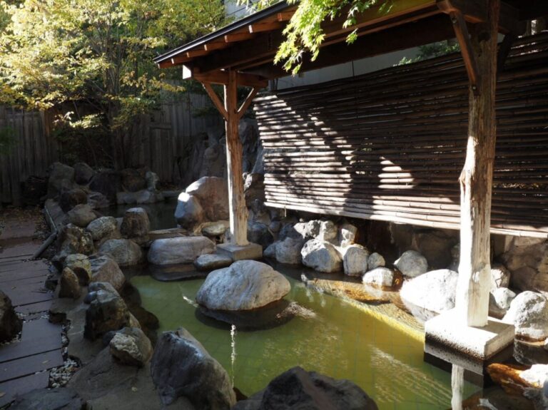 Onneyu-onsen Onsen Area