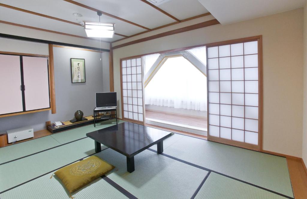 Onsen Hotel Nakahara Bessou Tatami Room