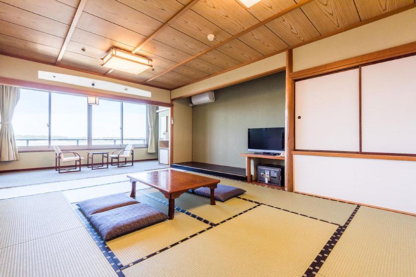 Ooedo Onsen Monogatari Hotel Nagayama Tatami Room Tea Table