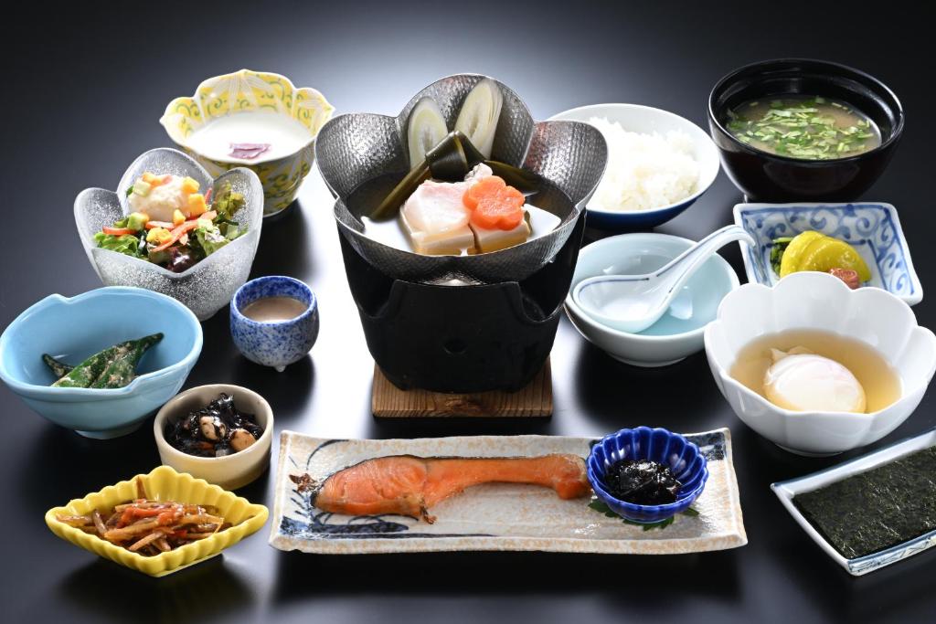 Osakaya Ryokan Kaiseki Meal
