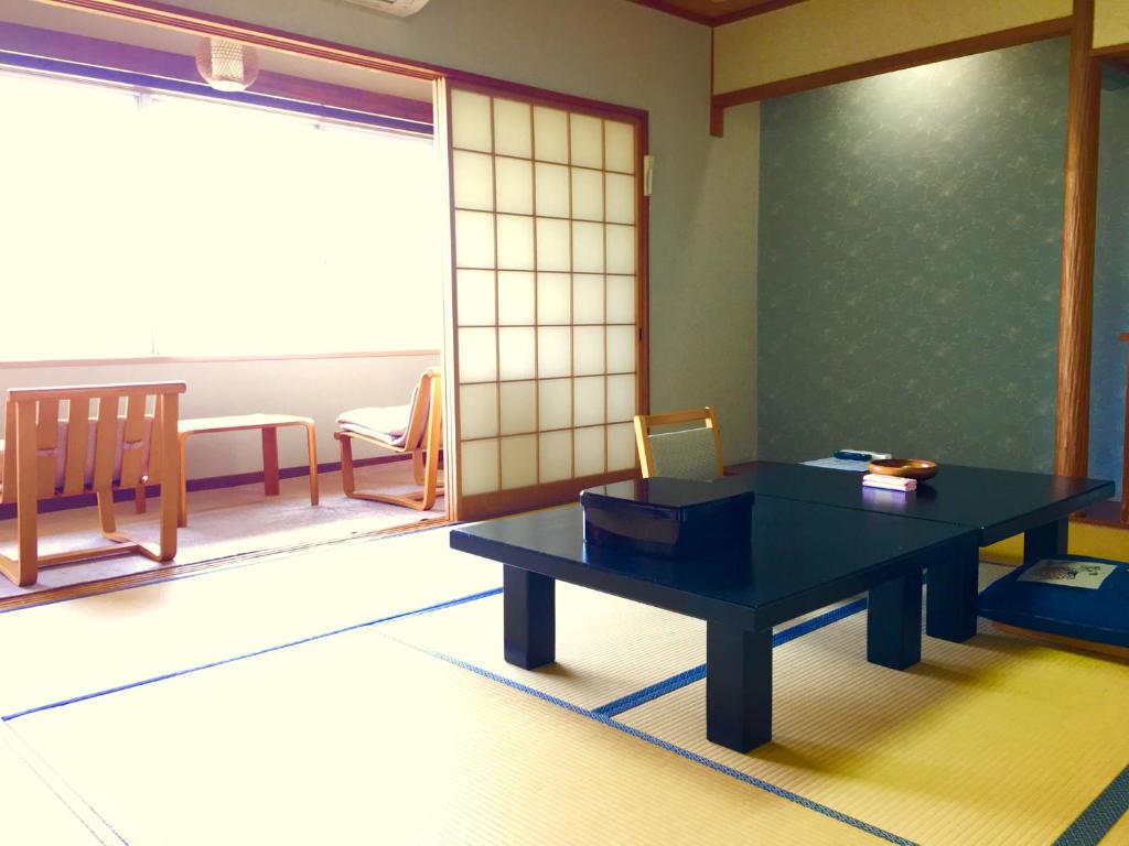 Oshima Onsen Hotel Traditional Tatami Room