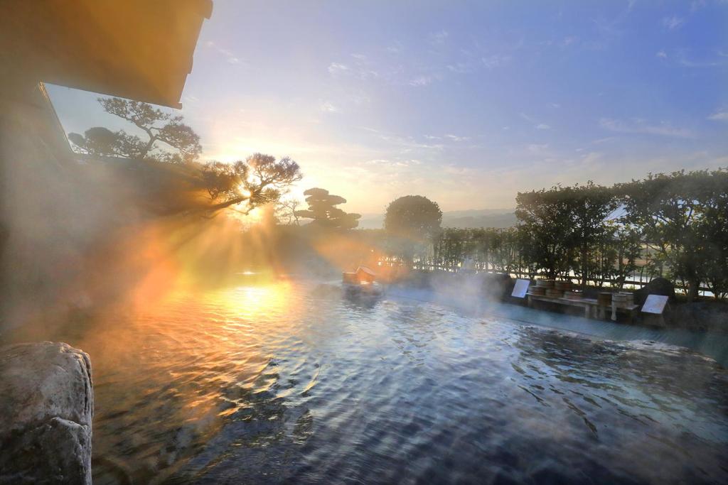 Roppokan Onsen Sunset