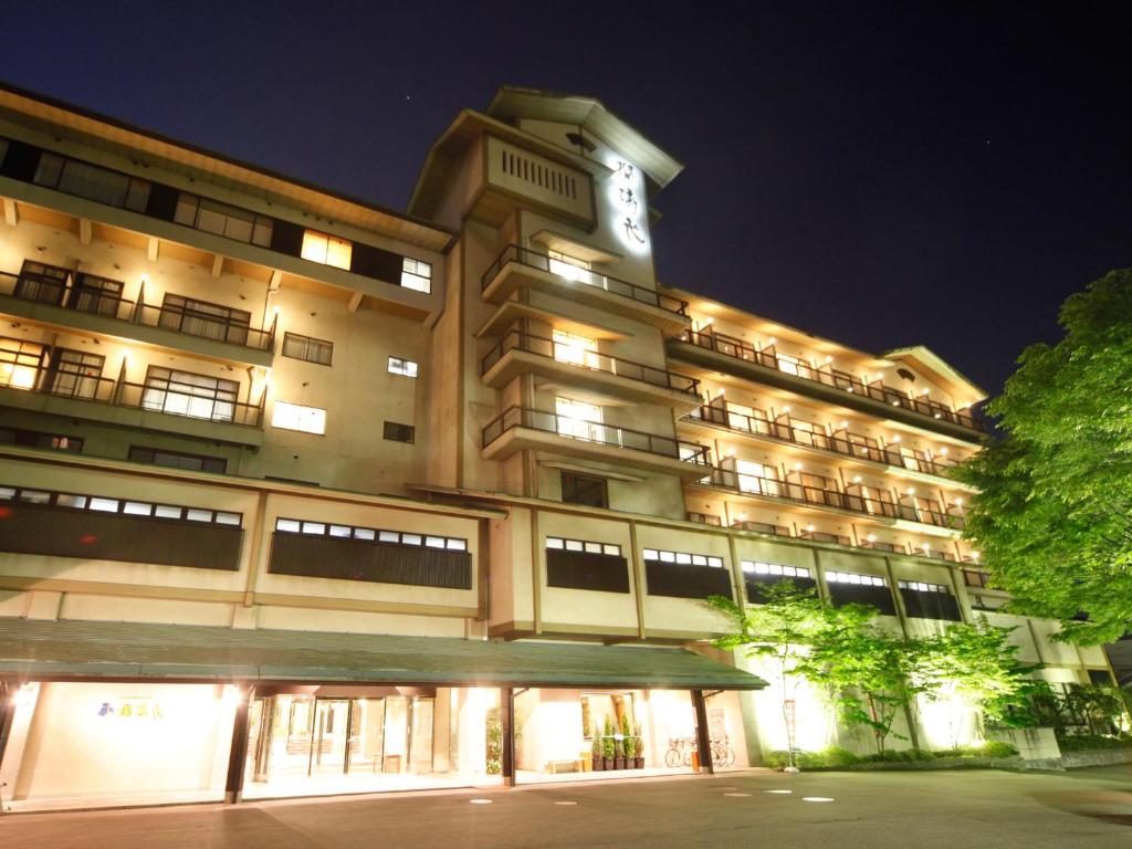 Rurikoh Exterior Night