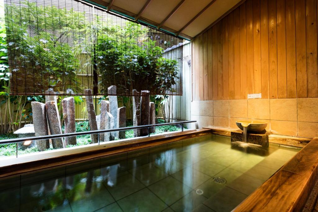 Rurikoh Indoor Onsen
