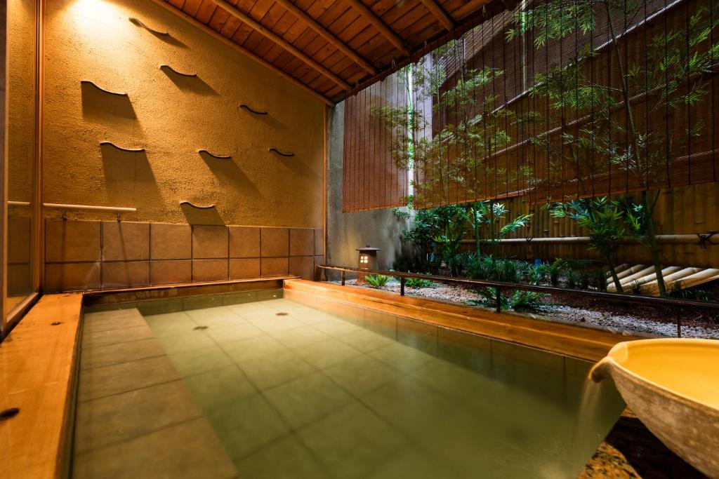 Rurikoh Onsen Bath