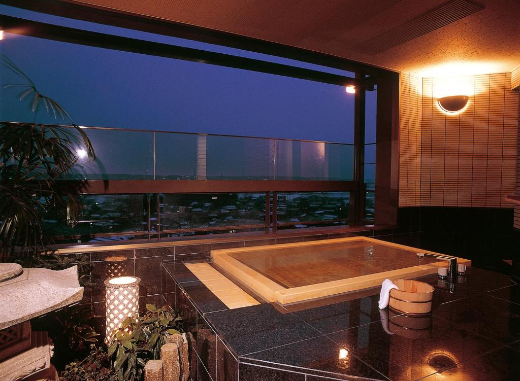 Rurikoh Onsen Bath